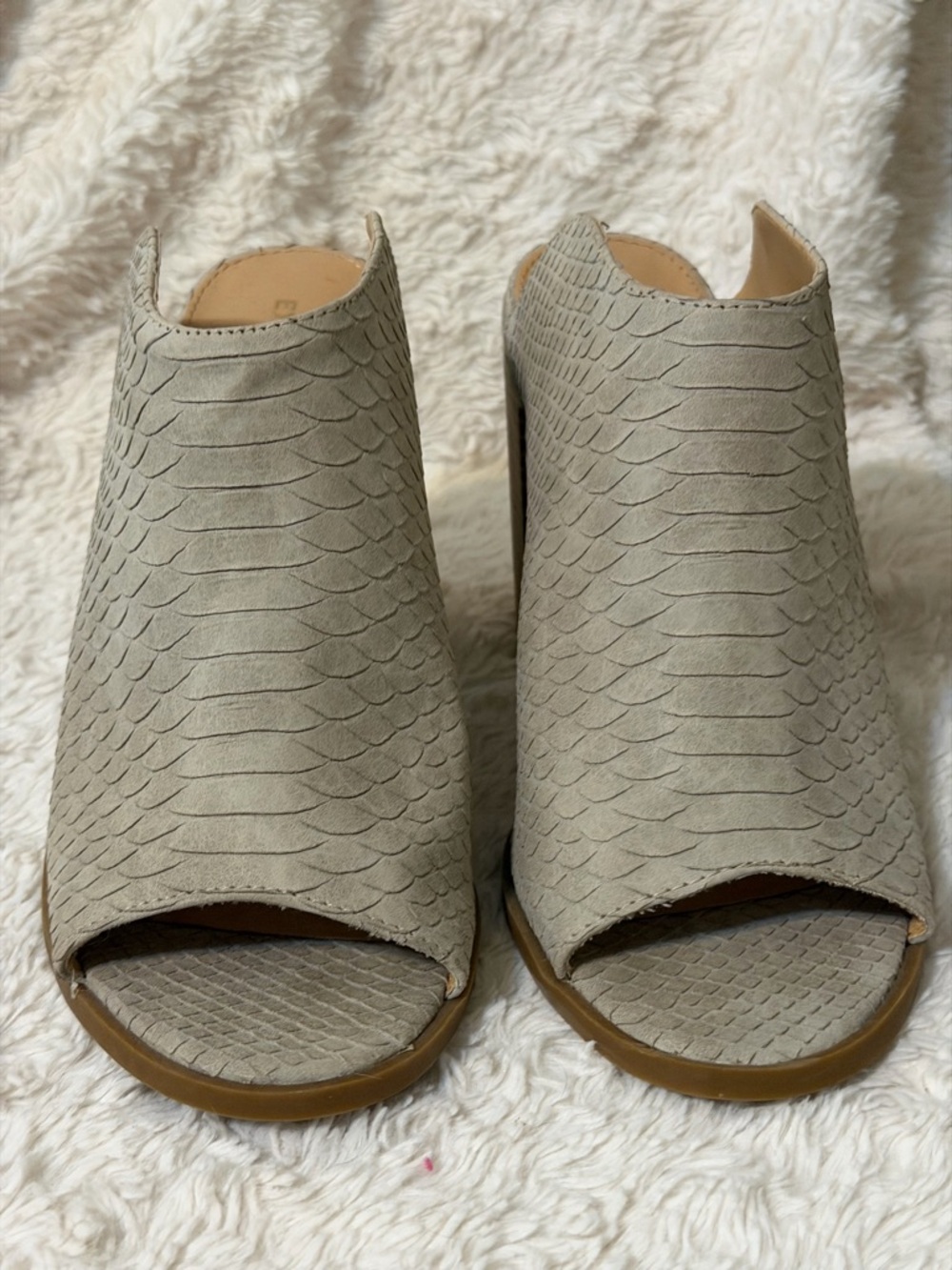 Express Snake Print 1 Color Heels Sz 10